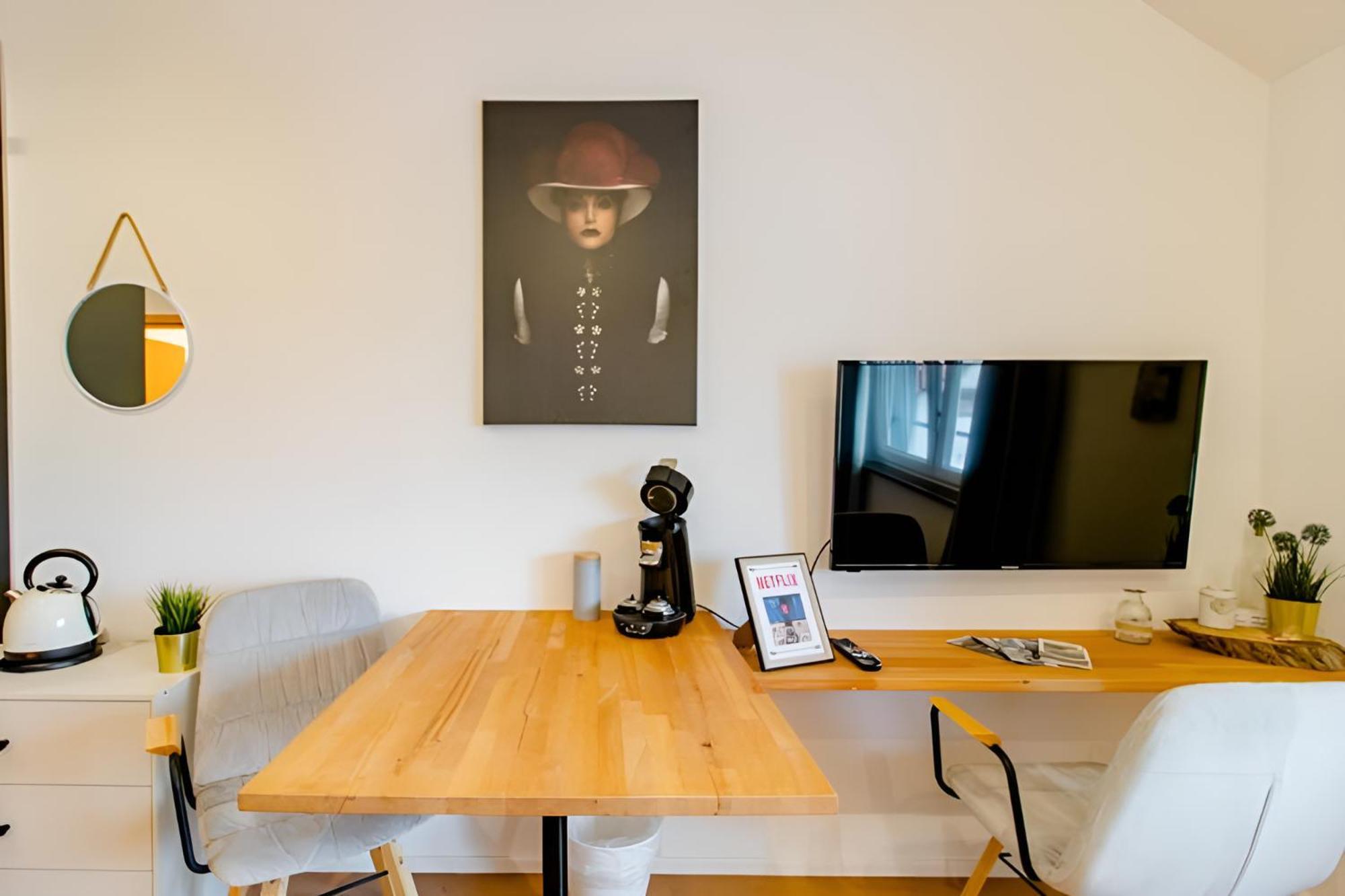 Komfortables Doppelzimmer In Kehl Goldscheuer - 1A Guesthouse Extérieur photo